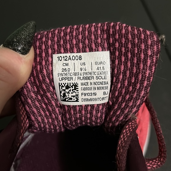 Women’s ASICS running shoes size 9.5 - Picture 6 of 6